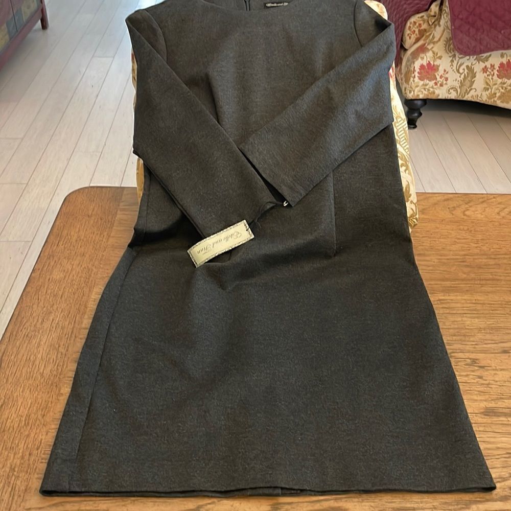 ESTELLE AND FINN CHARCOAL SHEATH DRESS. 3/4 SLEEVE. ELEGANCE PERSONIFI… - Picture 2 of 14